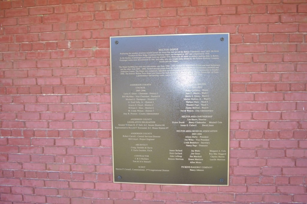 Dedication plaque commemororating the 2006 renovation of the Belton Depot