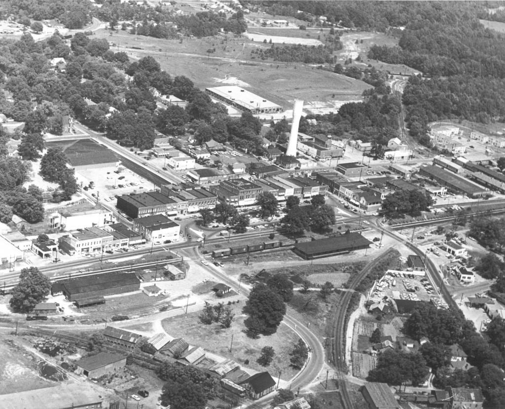 An aerial view of downtown Belton in 1960