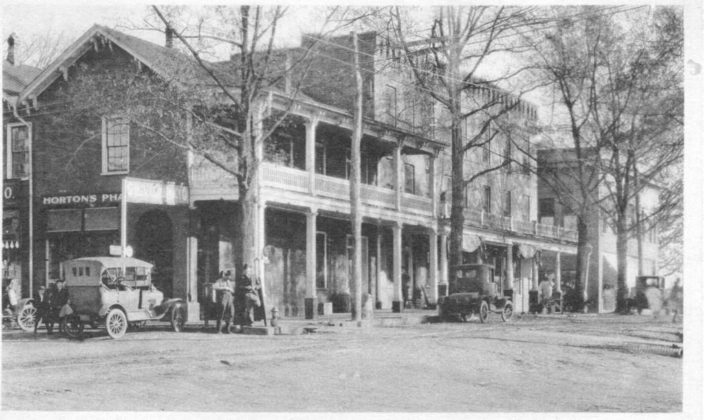 Horton's Pharmacy and the Geer Hotel in the early 1900's